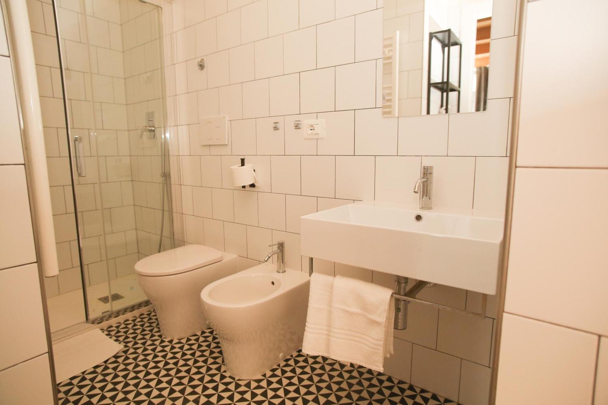 Aloe Comfort Rooms Pescara Exteriör bild